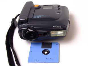 canon rc-260 ion hi-band still video camera frolnt 1991