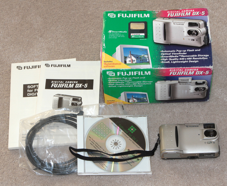 fuji dx-5 digital camera set 1997