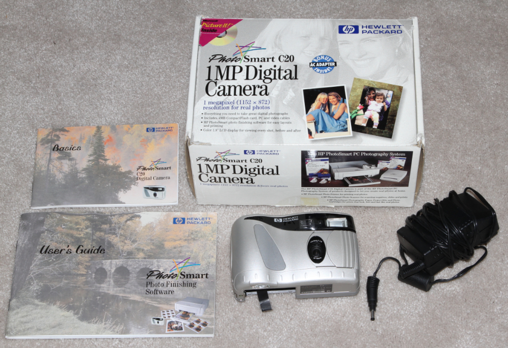 HP PhotoSmart C20 digital camera kit