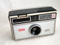 Kodak_Instamatic_100