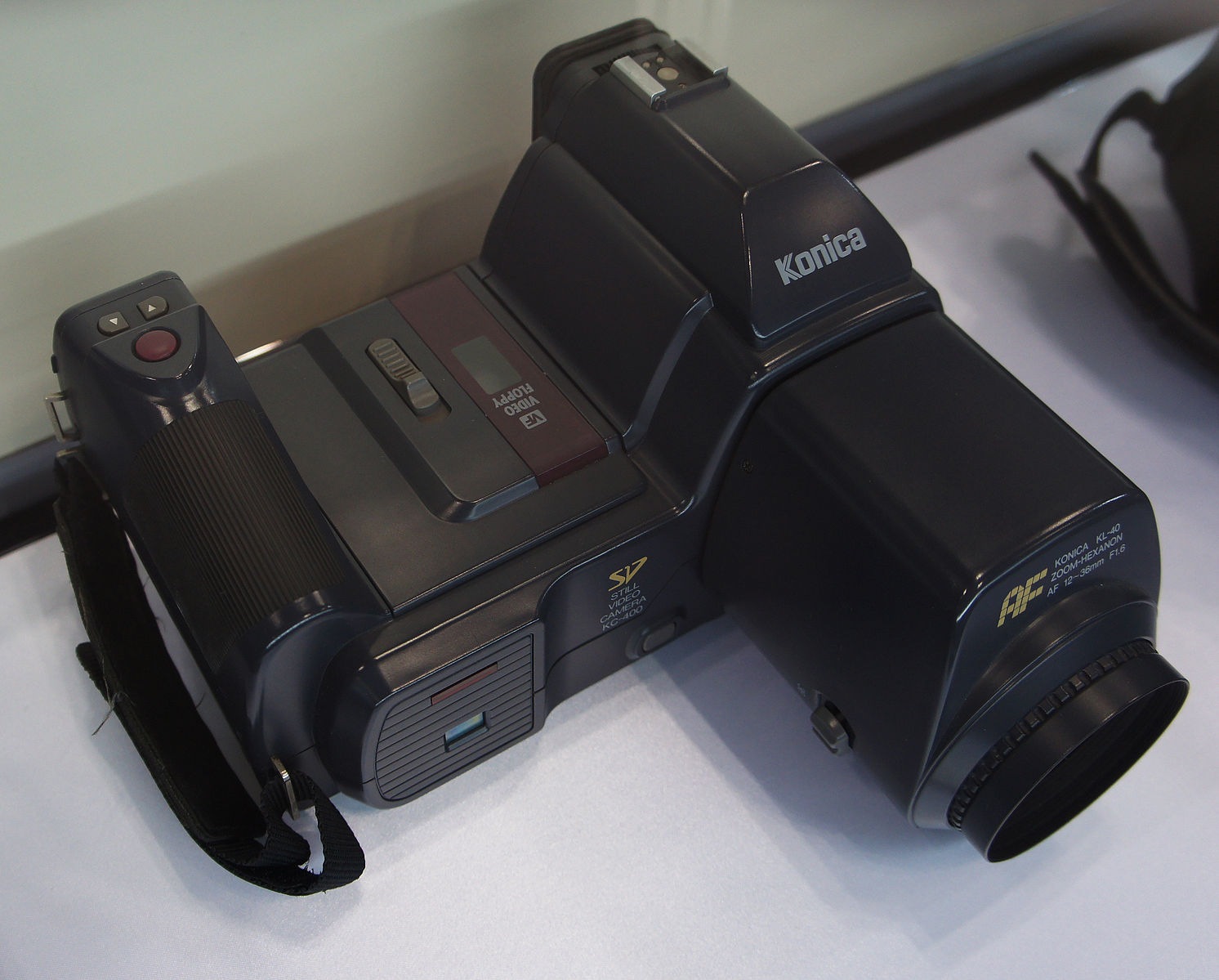 Konica KC-400 still video camera