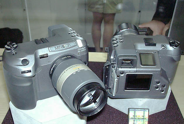 Minolta RD3000 digital camera
