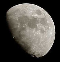 Moon photo 255 x 263 pioxels